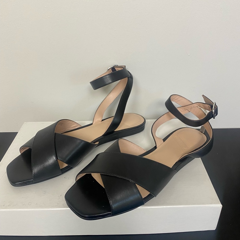 Brand new sandals size 37
